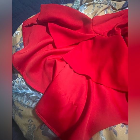 Cute RED mini dress with flowing sleeves. Size L - Picture 7 of 8